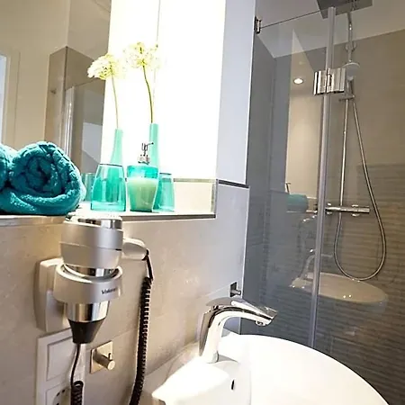 Kottenforst Aparthotel 3*