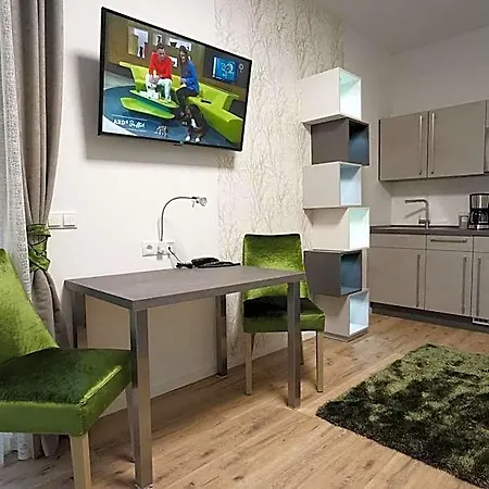 Aparthotel Kottenforst 3*